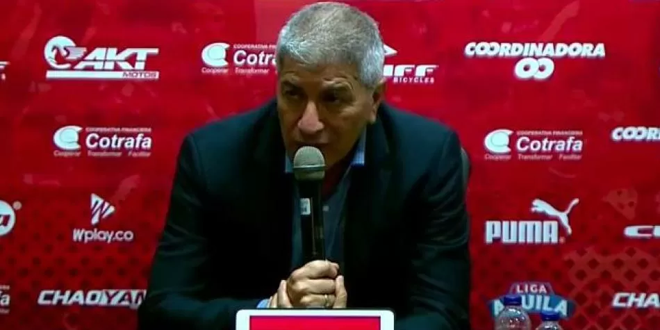 Octavio Zambrano en rueda de prensa.