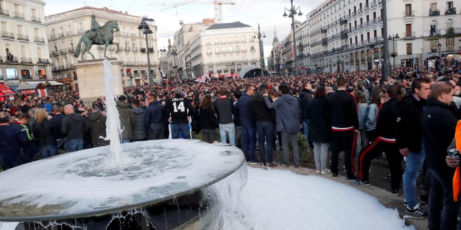 Hinchas de Ajax