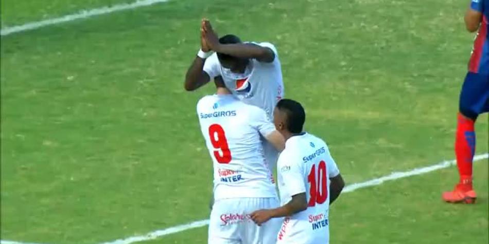América