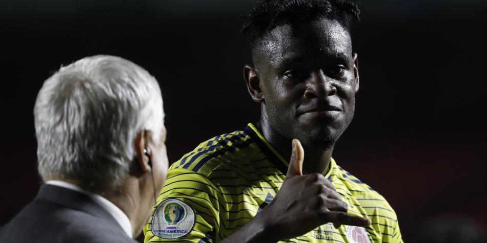 Duván Zapata Selección Colombia