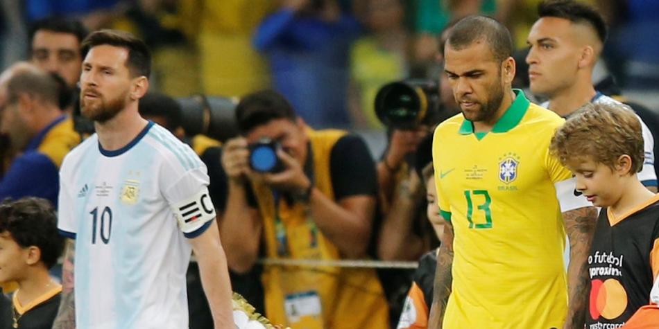 Dani Alves-Lionel Messi