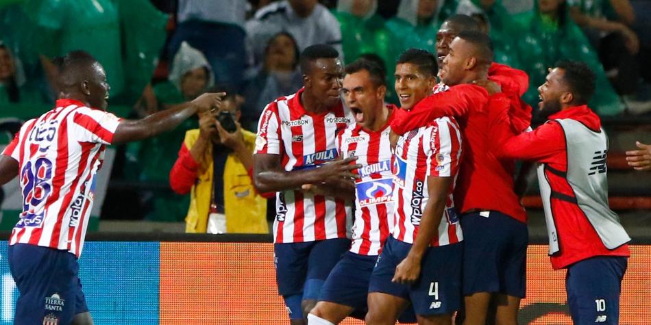Junior celebra