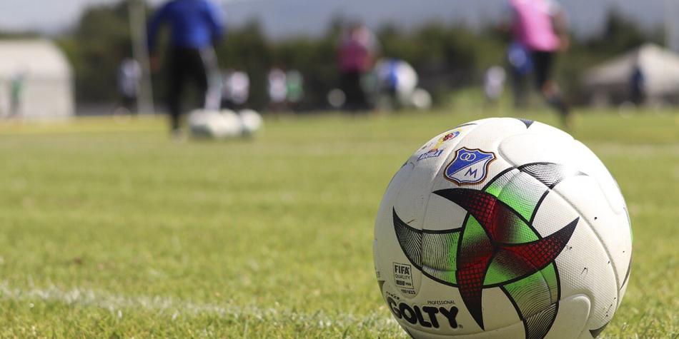 Balón Millonarios