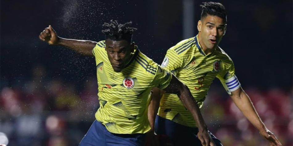 Duván Zapata y Falcao