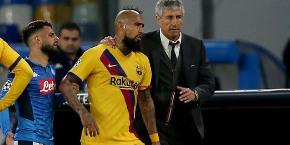Arturo Vidal y Quique Setién