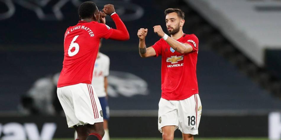 Bruno Fernandes y Paul Pogba
