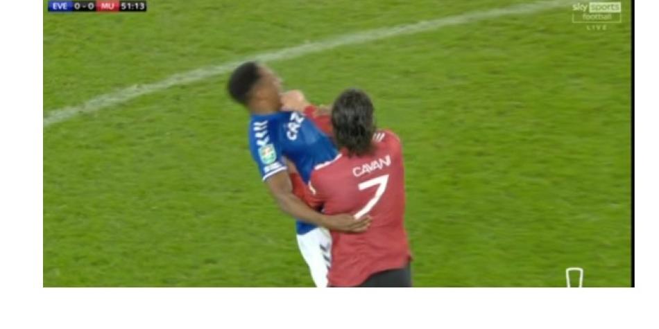 Mina y Cavani