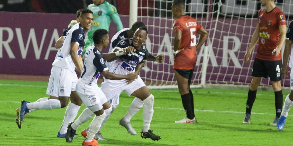 Caracas vs Junior