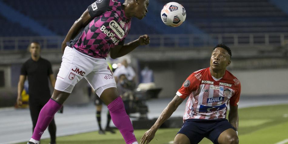 Junior vs Santa Fe