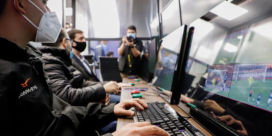 VAR