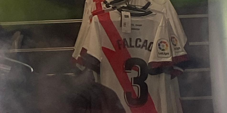Camiseta de Falcao en Rayo Vallecano