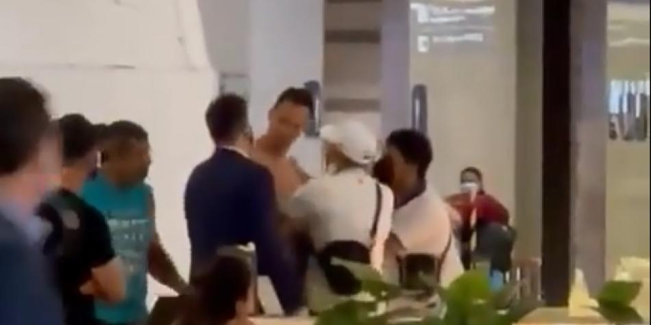 Pelea capitán del Mineiro.