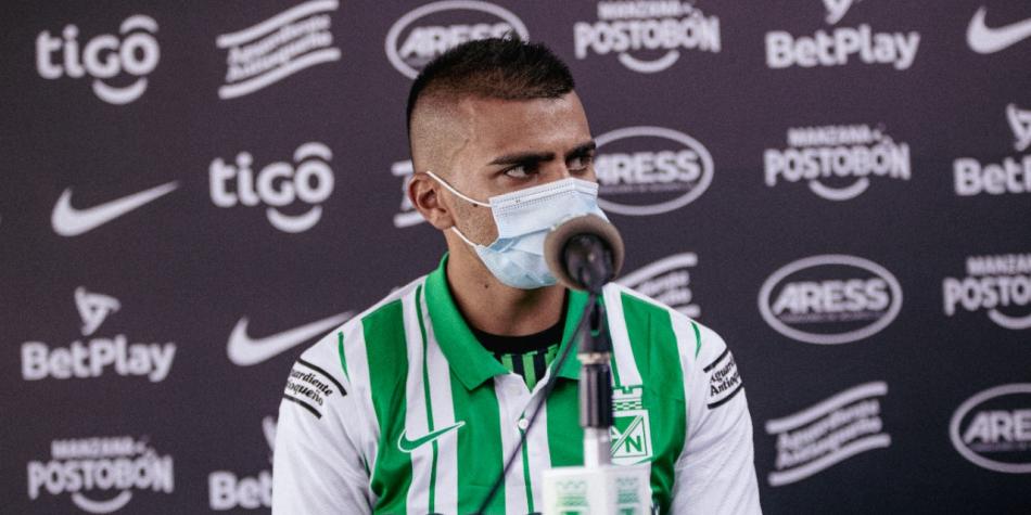 Jhon Duque en rueda de prensa