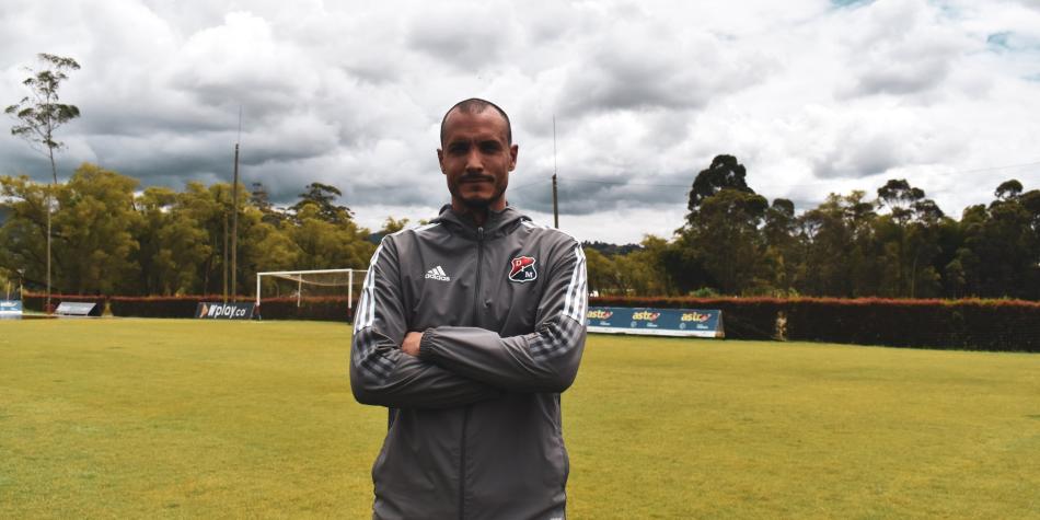 David González