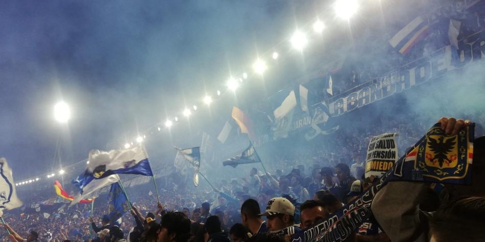 Hinchas de Millonarios en El Campín