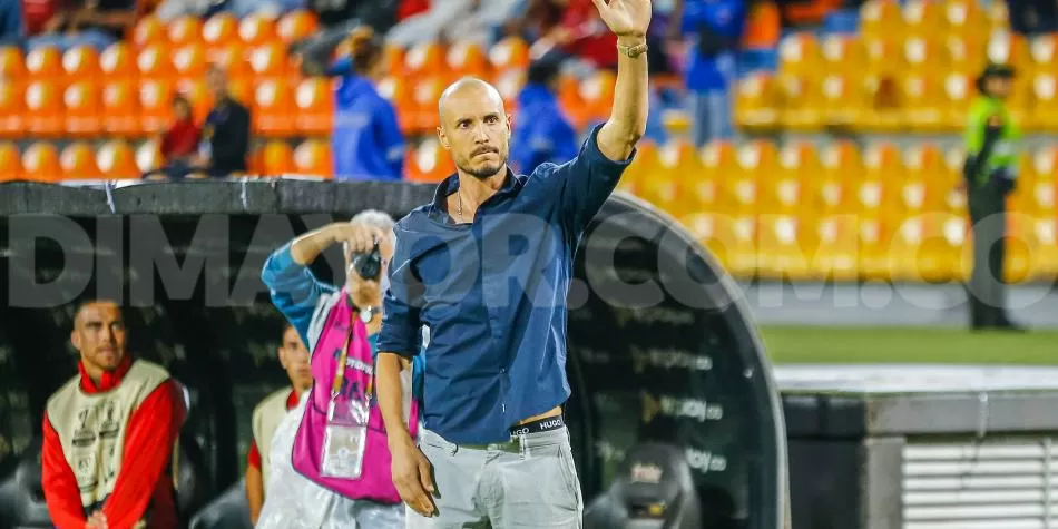 David González