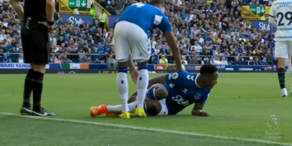 Lesión de Yerry Mina