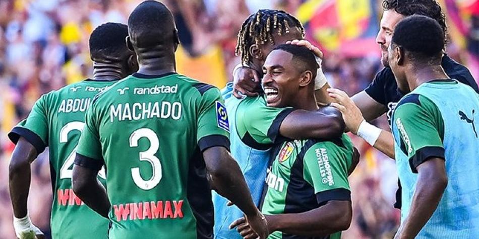 RC Lens venció a Mónaco