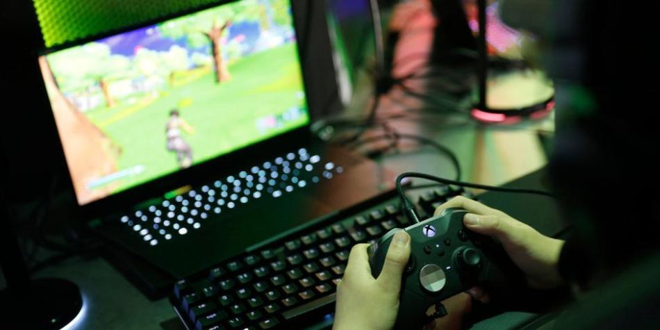 BBC Mundo: Alguien juega Fornite
