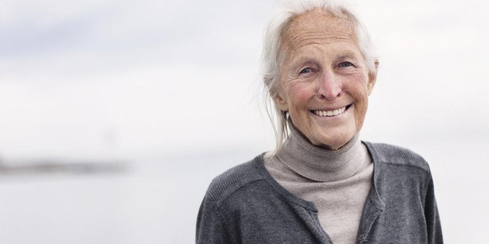 BBC Mundo: Mujer mayor sonriendo