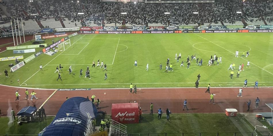 Violencia de hinchas de Once Caldas