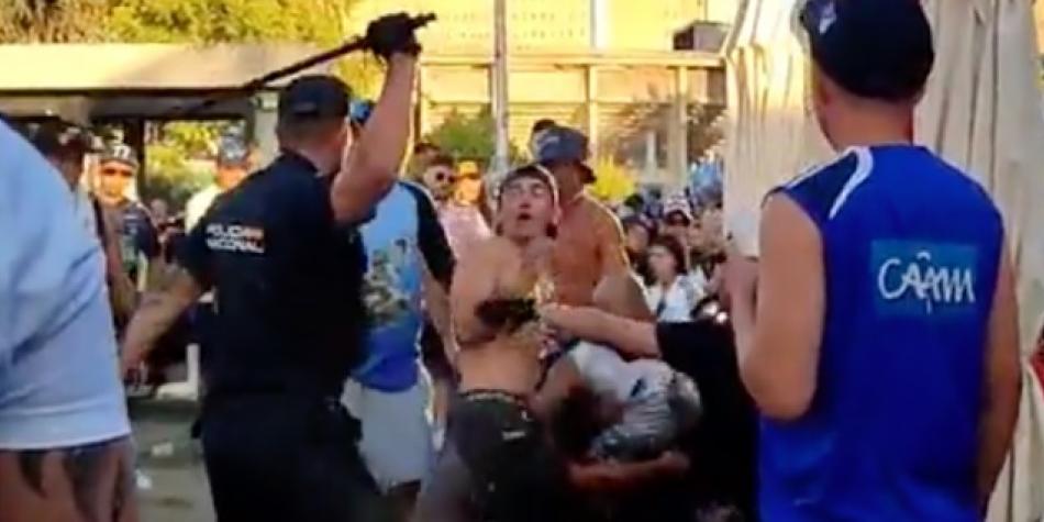 Pelea hinchas Millonarios en Zaragoza