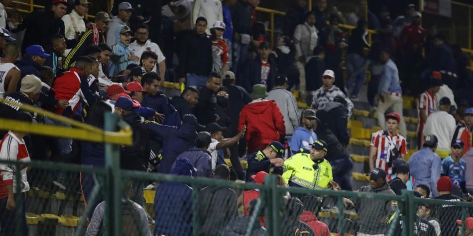 hinchas de Junior
