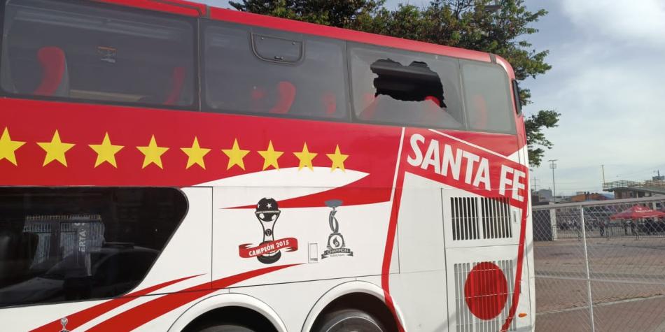 Atacaron bus de Santa Fe