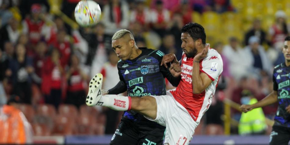 Santa Fe vs. Junior
