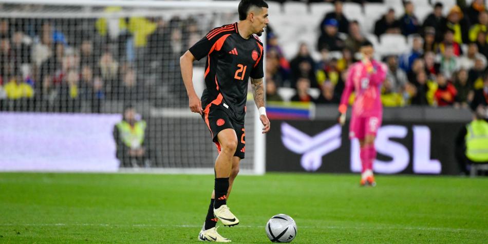 Daniel Muñoz en Colombia vs España