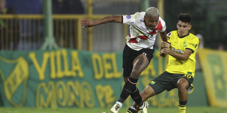 Defensa y Justicia vs. Always Ready