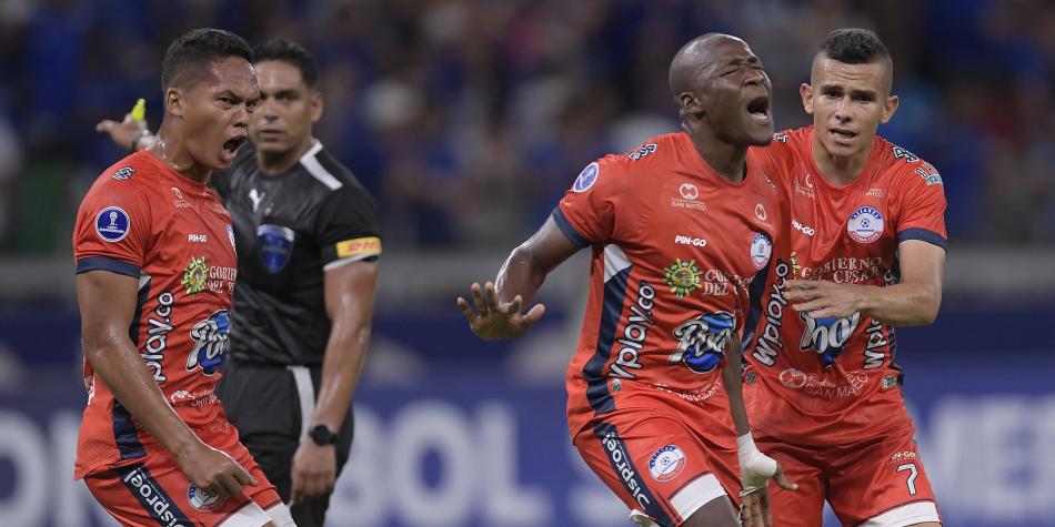 Cruzeiro vs. Alianza