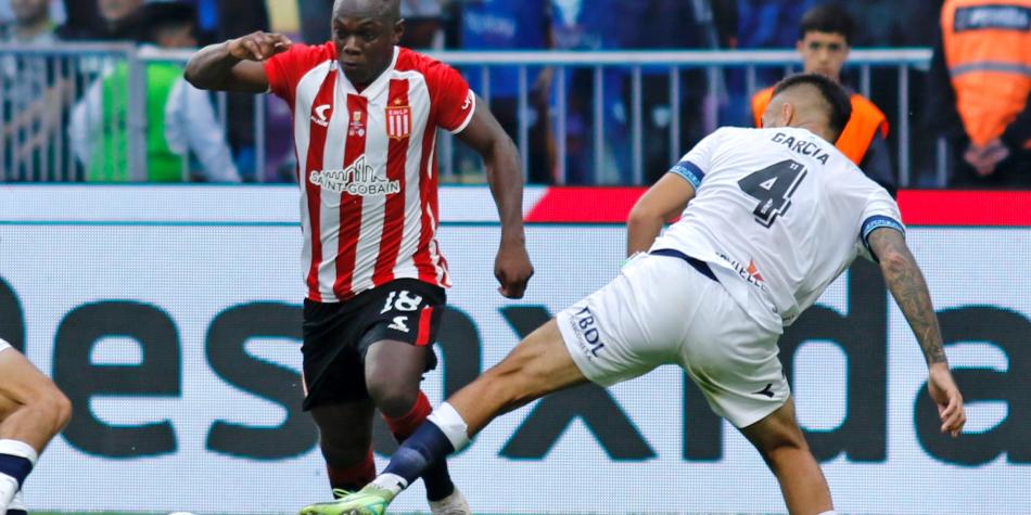 Edwuin Cetré en final de Copa de Liga Profesional