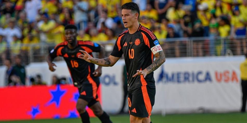 James Rodriguez ante Brasil