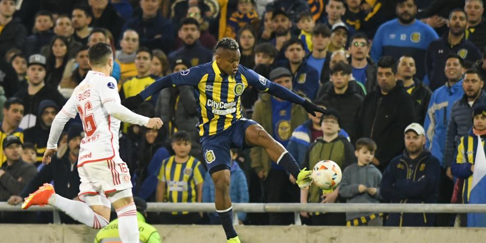 Jaminton Campaz contra Inter