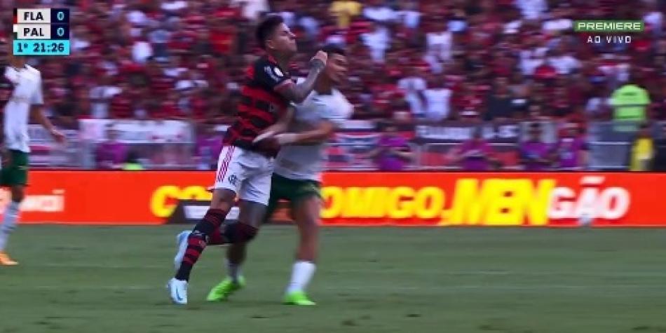 Agresión a Richard Ríos en Flamengo vs Palmeiras