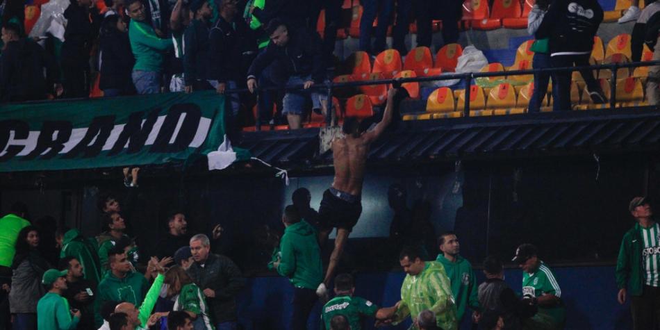 Desmanes Nacional vs Junior