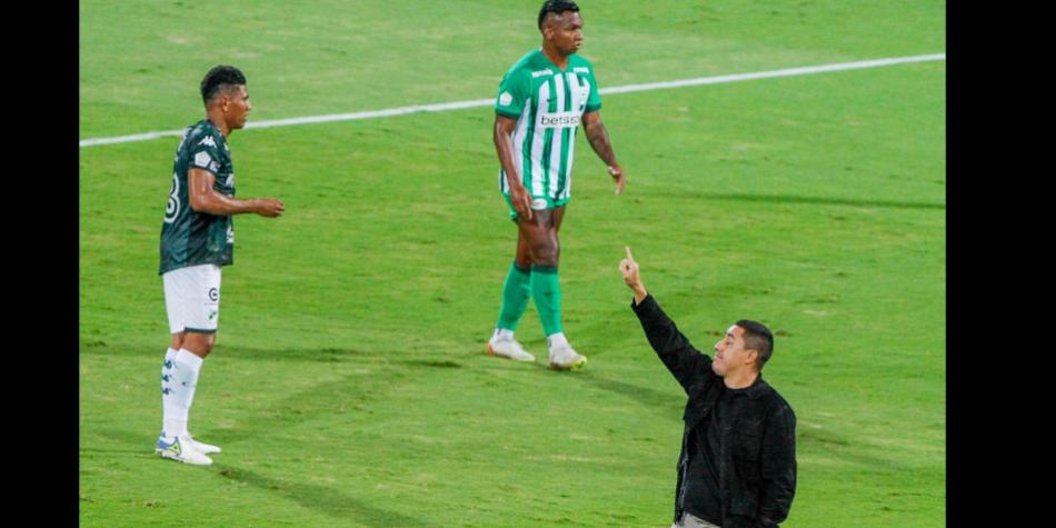 Efraín Juárez en Atlético Nacional vs Deportivo Cali