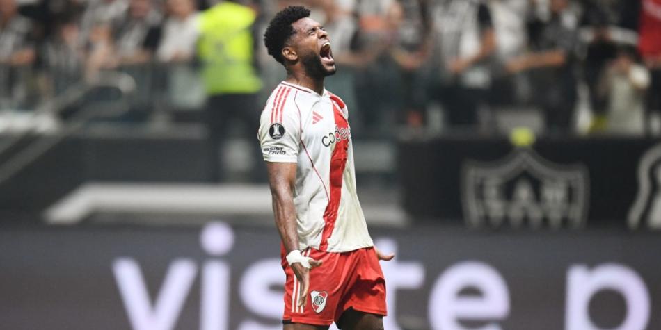 Miguel Borja en Atlético Mineiro vs River Plate