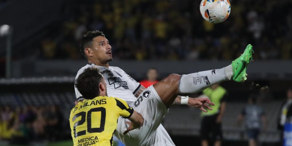 Peñarol vs. Botafogo