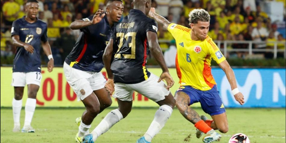 Ríos, Colombia vs Ecuador