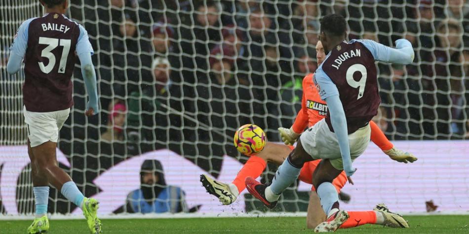 Gol de Jhon Durán en Aston Villa vs Southampton