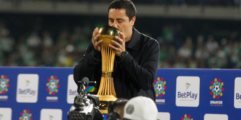 Efraín Juárez, campeón con Atlético Nacional