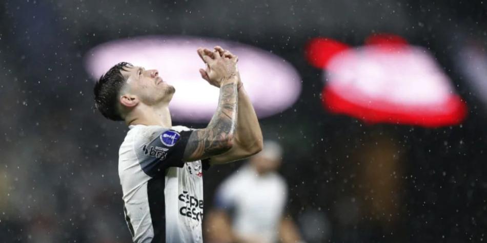 Rodrigo Garro con Corinthians