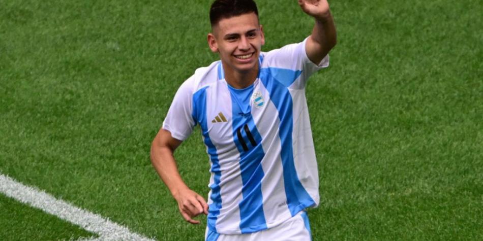 Claudio ‘Diablito’ Echeverri con Argentina