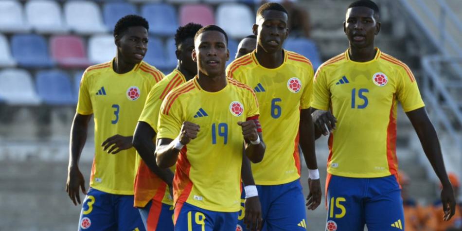 Selección Colombia Sub-20 celebra