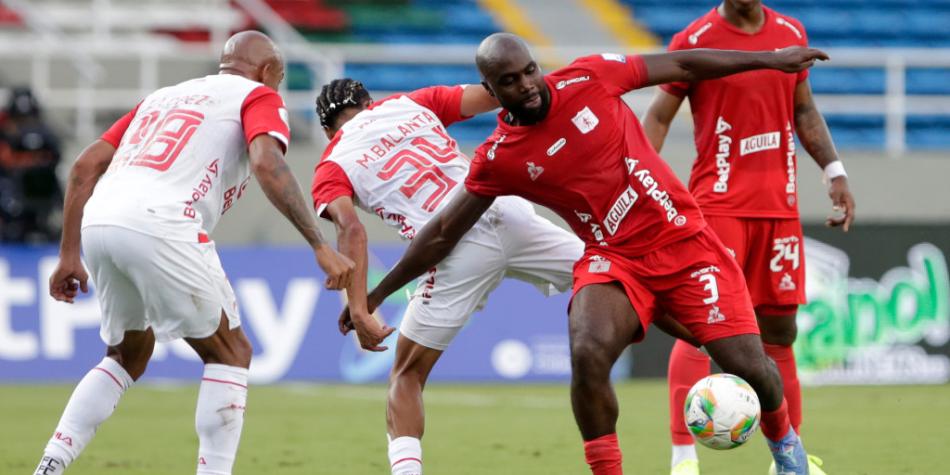 Éder Álvarez Balanta