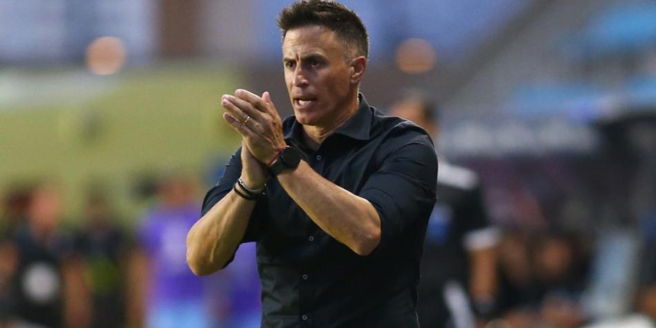 Pablo Peirano, entrenador de Santa Fe