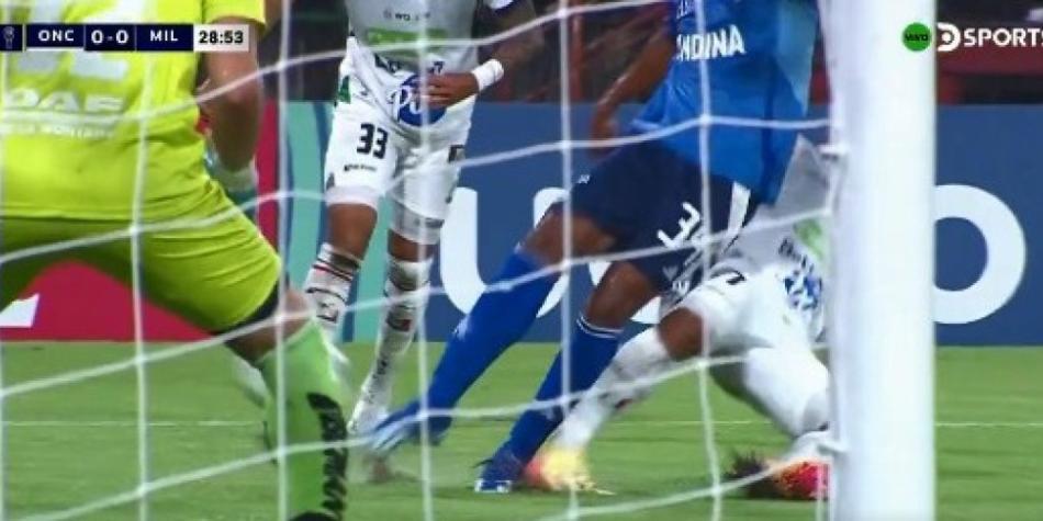 Polémica del VAR en Once Caldas vs Millonarios