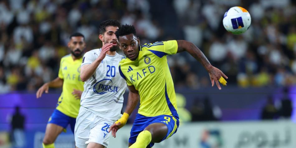 Jhon Durán en Al Nassr vs Esteghlal